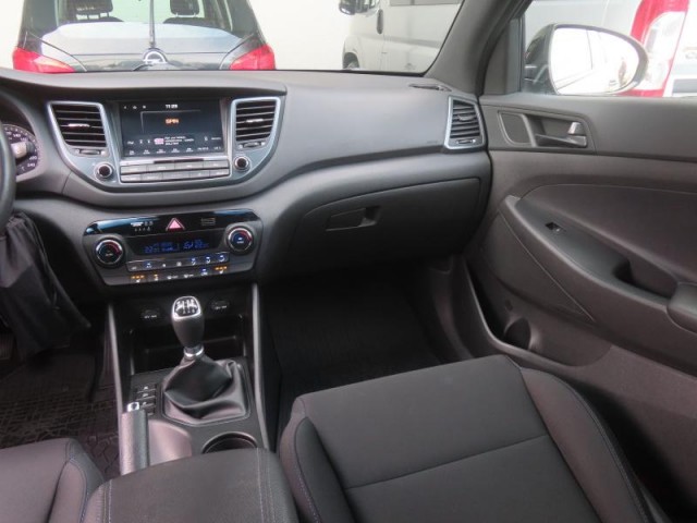 Hyundai Tucson  1.7 CRDi 
