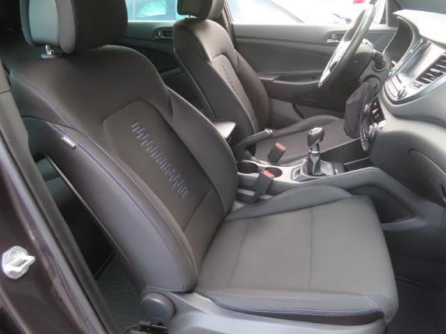 Hyundai Tucson  1.7 CRDi 