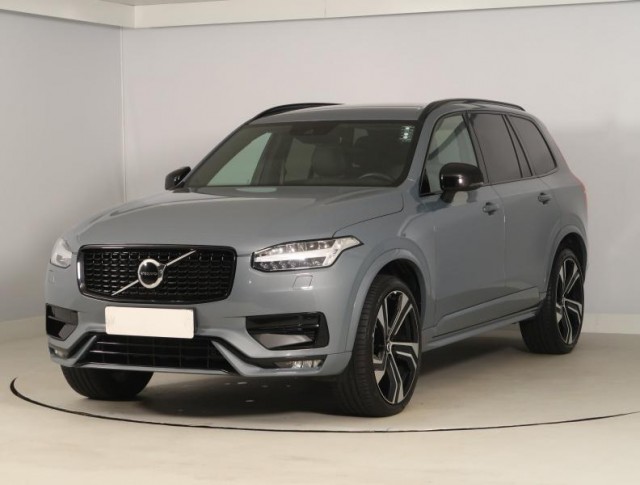 Volvo XC90  B5 AWD R-Design