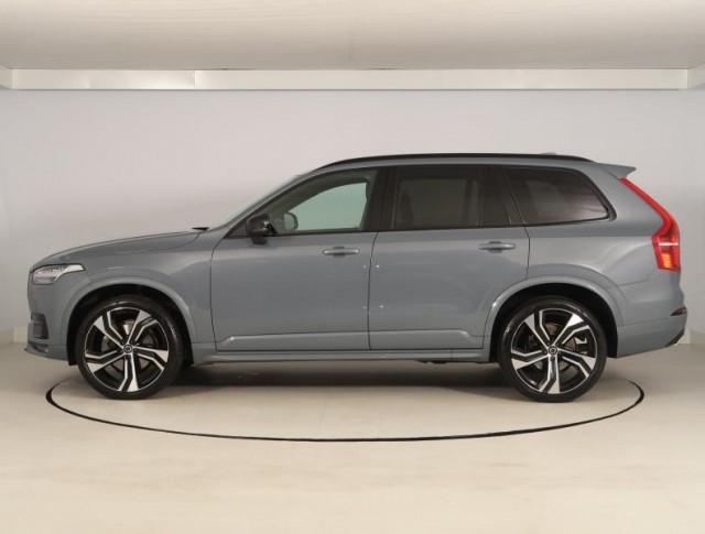 Volvo XC90  B5 AWD R-Design