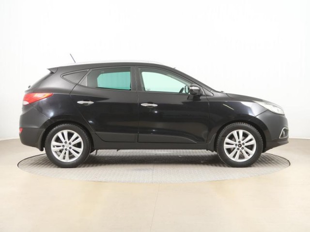 Hyundai ix35  2.0 CRDi 