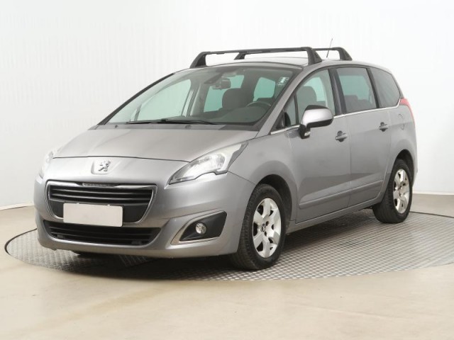 Peugeot 5008  1.6 HDi 