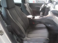 Peugeot 3008  1.2 PureTech 