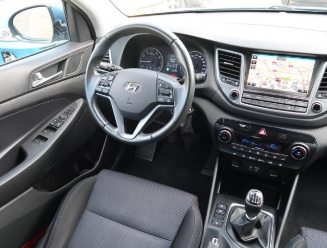 Hyundai Tucson  1.6 T-GDI Trikolor