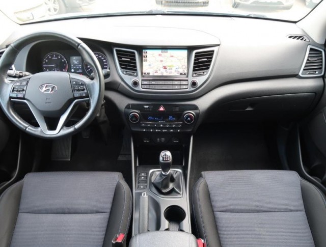 Hyundai Tucson  1.6 T-GDI Trikolor