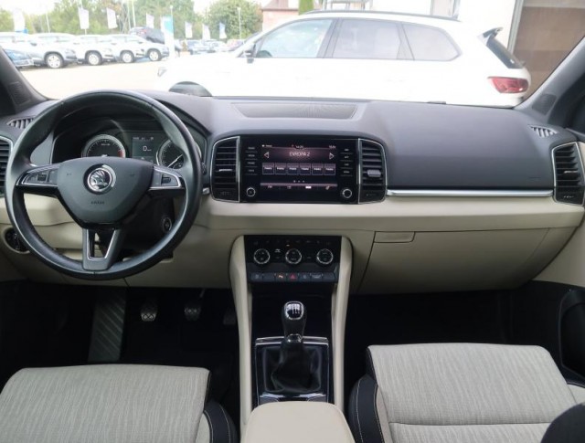 Škoda Karoq  1.5 TSI Style