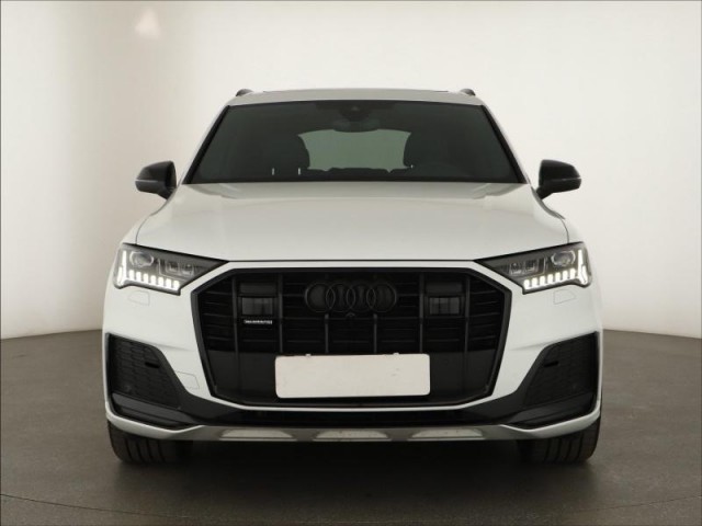 Audi Q7  50 TDI S-Line