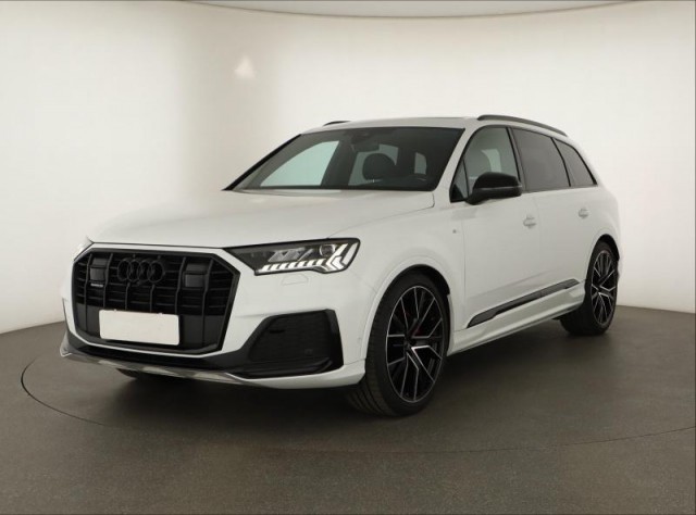 Audi Q7  50 TDI S-Line