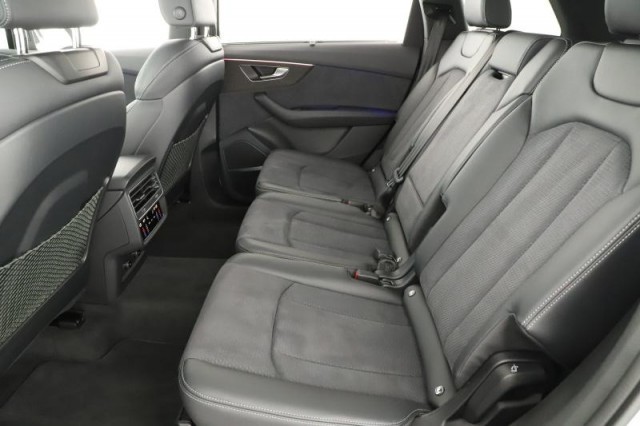 Audi Q7  50 TDI S-Line