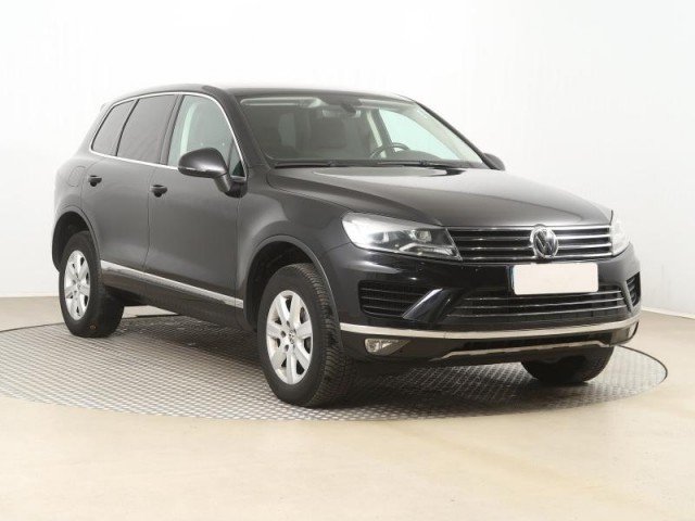 Volkswagen Touareg  3.0 TDI Carat