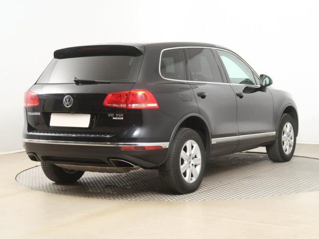 Volkswagen Touareg  3.0 TDI Carat