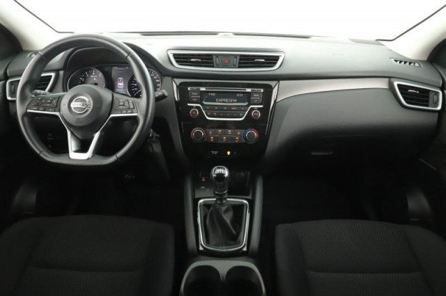 Nissan Qashqai  1.3 DIG-T 