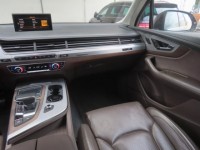 Audi Q7  3.0 TDI 