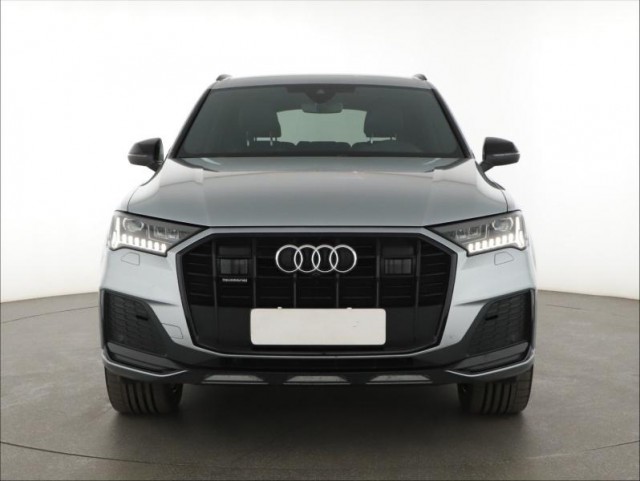 Audi Q7  50 TDI S-Line