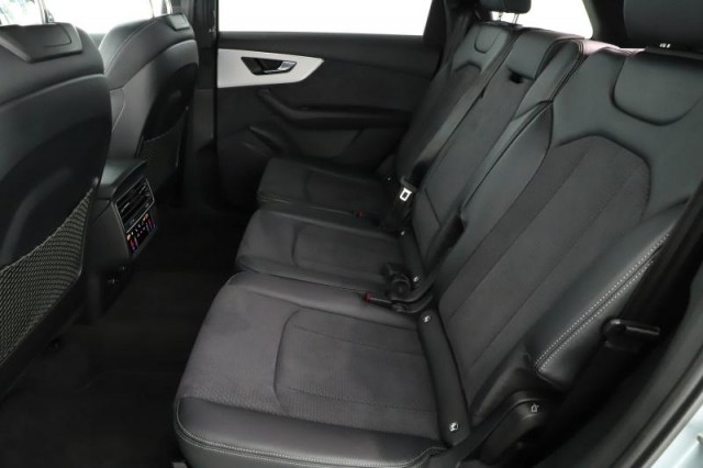 Audi Q7  50 TDI S-Line