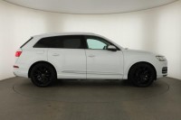 Audi Q7  3.0 TDI 