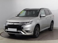 Mitsubishi Outlander  2.4 PHEV 