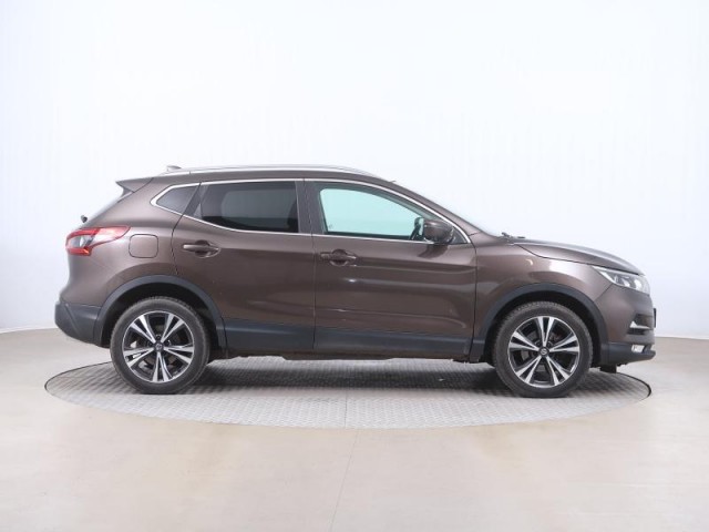 Nissan Qashqai  1.6 dCi 