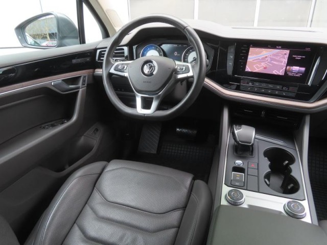 Volkswagen Touareg  3.0 V6 TSI 