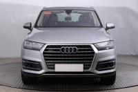 Audi Q7  3.0 TDI 