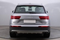 Audi Q7  3.0 TDI 
