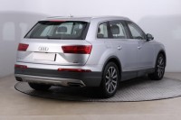 Audi Q7  3.0 TDI 