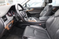 Audi Q7  3.0 TDI 