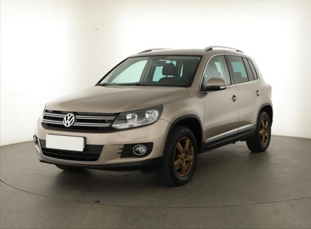 Volkswagen Tiguan  2.0 TDI 