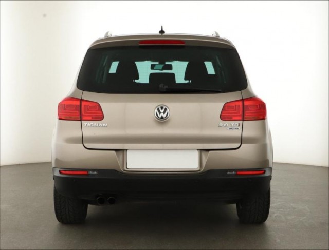 Volkswagen Tiguan  2.0 TDI 