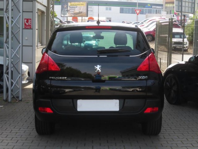 Peugeot 3008  2.0 HDi 