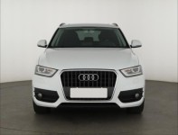 Audi Q3  2.0 TDI basis