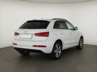 Audi Q3  2.0 TDI basis