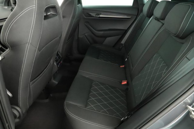 Škoda Karoq  1.5 TSI Sportline