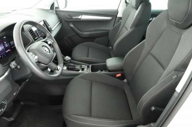 Škoda Karoq  1.5 TSI Fresh