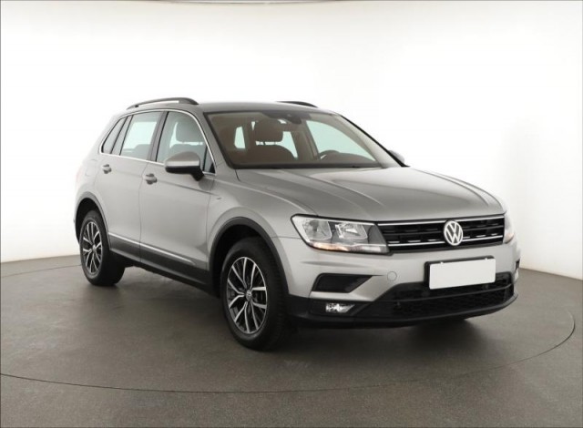 Volkswagen Tiguan  2.0 TDI 