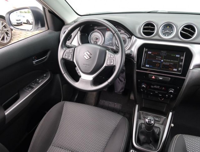 Suzuki Vitara  1.0 BoosterJet GL/AC