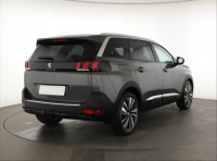 Peugeot 5008  1.6 HDi 