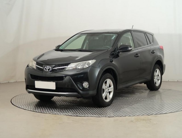 Toyota RAV 4  2.0 VVT-i 