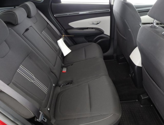 Hyundai Tucson  1.6 T-GDI 48V MHEV 