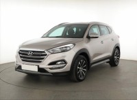 Hyundai Tucson  2.0 CRDi 