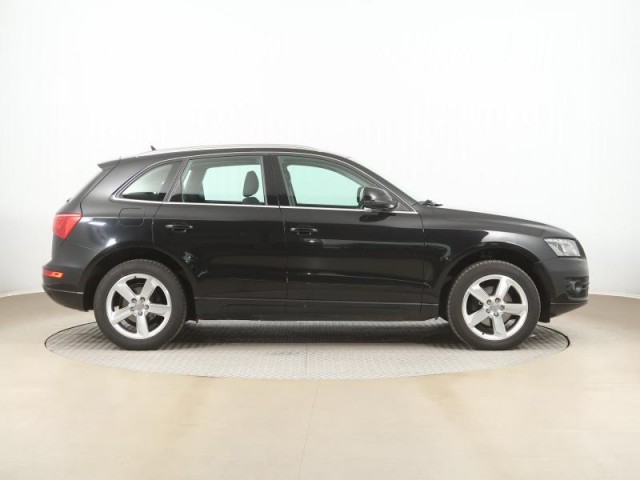 Audi Q5  2.0 TDI 