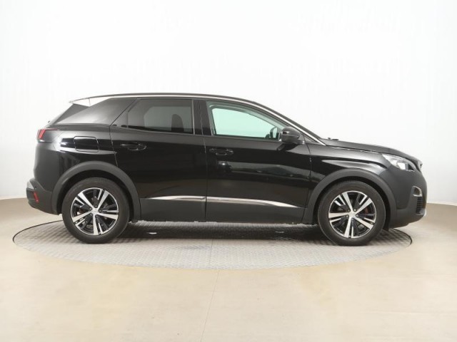 Peugeot 3008  1.2 PureTech 