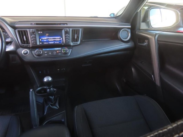 Toyota RAV 4  2.0 D-4D 