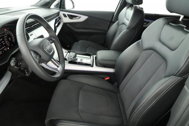 Audi Q7  50 TDI S-Line