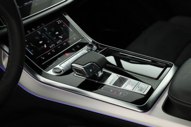 Audi Q7  50 TDI S-Line