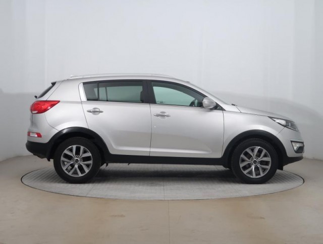 Kia Sportage  1.7 CRDi 