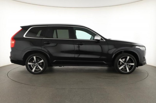 Volvo XC90  D5 AWD R-Design