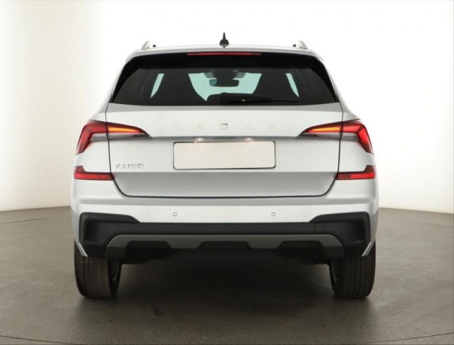 Škoda Kamiq  1.0 TSI Drive