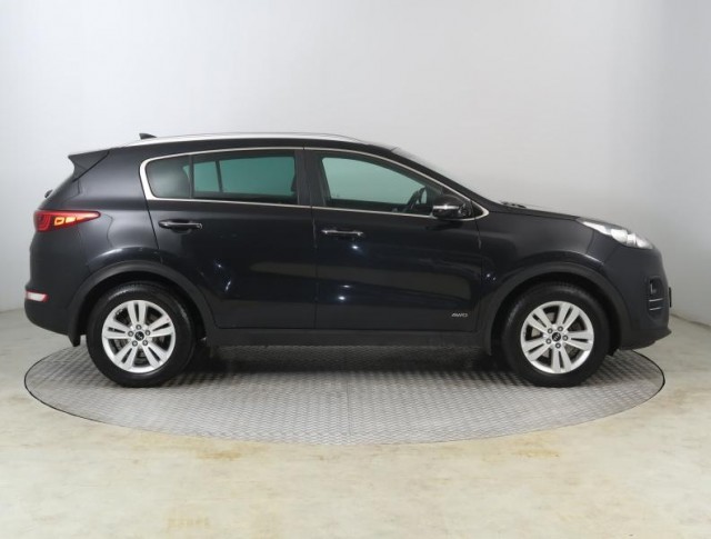 Kia Sportage  2.0 CRDi 