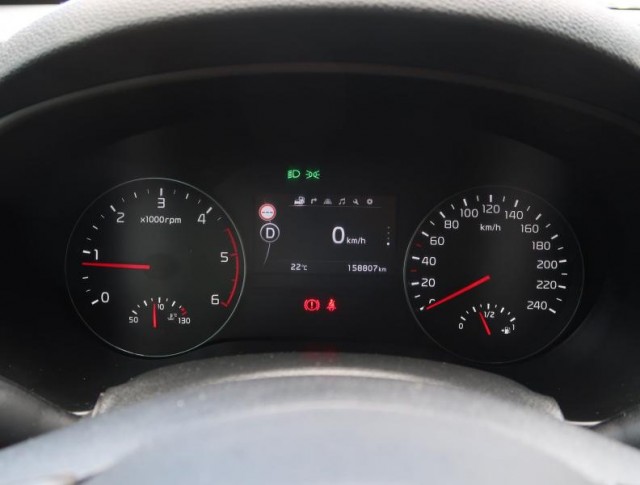 Kia Sportage  2.0 CRDi 